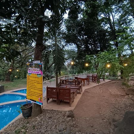Grand Mulia Sakinah Boutique Resort Pandaan Pasuruan Buitenkant foto